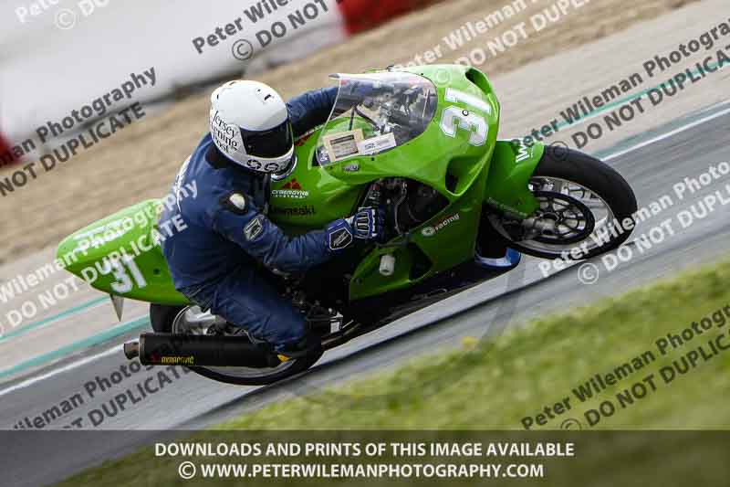 cadwell no limits trackday;cadwell park;cadwell park photographs;cadwell trackday photographs;enduro digital images;event digital images;eventdigitalimages;navarra;no limits trackdays;peter wileman photography;racing digital images;trackday digital images;trackday photos